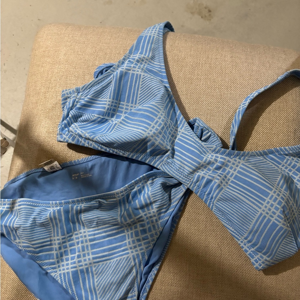 L top M bottom bikini